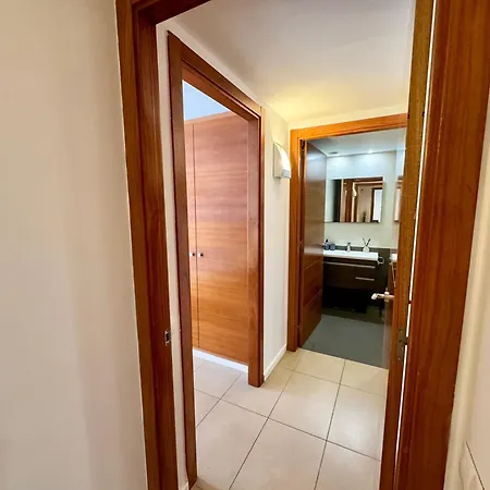 Apartament In With Pool And Parking