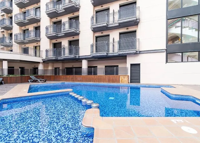 In With Pool And Parking Lägenhet Lloret de Mar